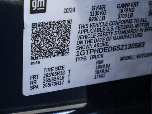 Certified 2025 GMC Sierra 1500 SLT image 28