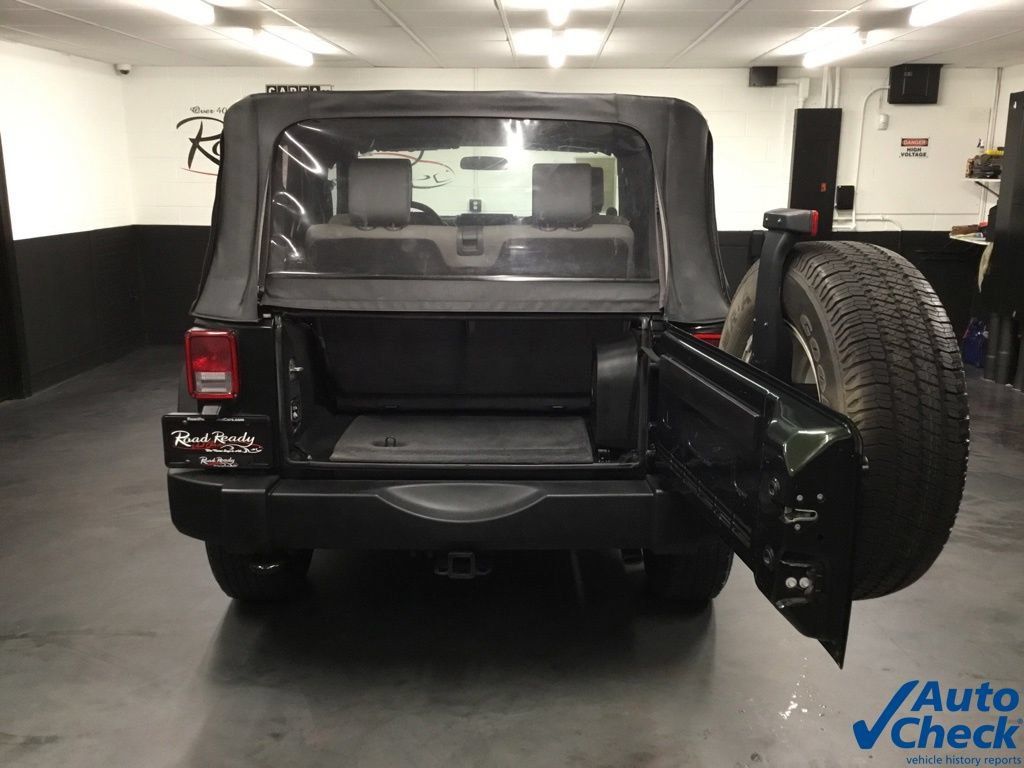 Used 2010 Jeep Wrangler Sport AWD/4WD image 17