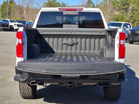 New 2026 Chevrolet Silverado 1500 LT Trail Boss w/ LT Trail Boss Premium Package AWD/4WD image 16