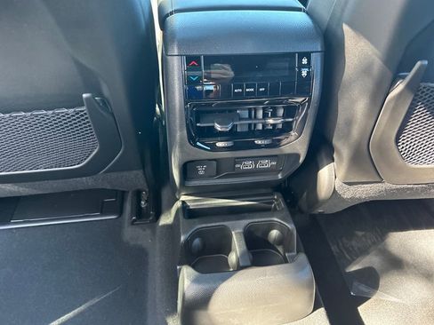 New 2025 Jeep Grand Cherokee L Altitude image 25