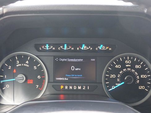 Used 2016 Ford F150 XLT w/ Equipment Group 302A Luxury RWD image 18