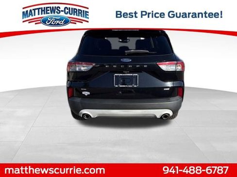 Certified 2021 Ford Escape SE image 5