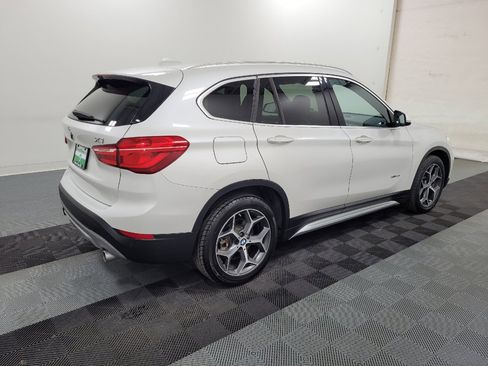 Used 2017 BMW X1 xDrive28i AWD/4WD image 10