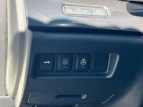 Used 2023 Nissan Maxima SR w/ Sport Mat Group image 10