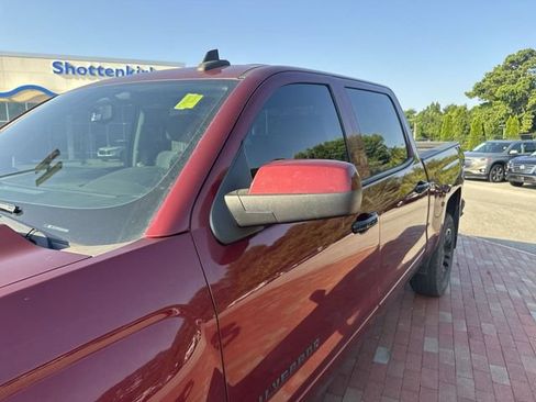 Used 2017 Chevrolet Silverado 1500 LT w/ All Star Edition RWD image 5