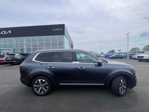 Used 2020 Kia Telluride S w/ S 8 Passenger Seating Package AWD/4WD image 2