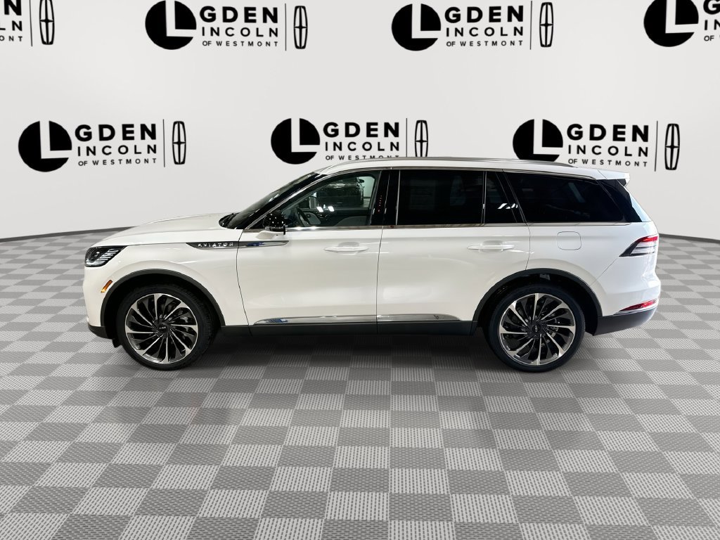Used 2026 Lincoln Aviator Reserve AWD/4WD image 5