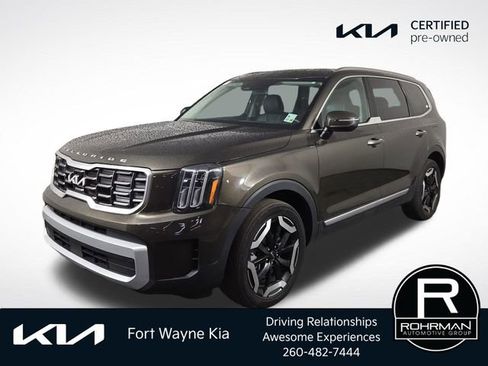 Certified 2025 Kia Telluride S FWD image 1
