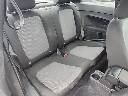 Used 2017 Volkswagen Beetle 1.8T FWD image 25
