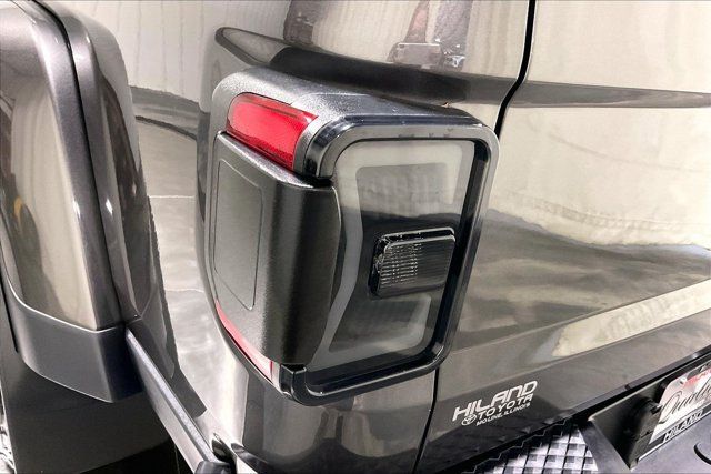 Used 2022 Jeep Gladiator Mojave w/ Cold Weather Group AWD/4WD image 29