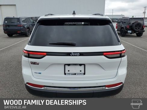 Used 2024 Jeep Grand Cherokee Limited 4xe w/ Trailer Tow Package image 9