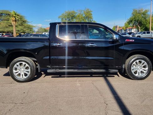 Used 2024 Chevrolet Silverado 1500 LTZ w/ Z71 Off-Road Package AWD/4WD image 12