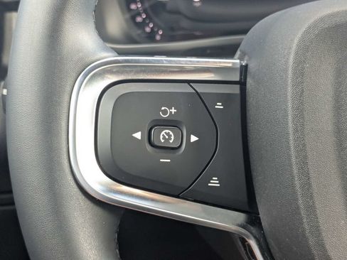 Certified 2023 Volvo XC40 Recharge Ultimate AWD/4WD image 35