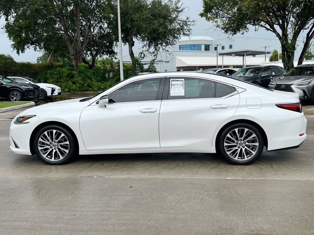 Used 2019 Lexus ES 350 w/ Accessory Package 2 FWD image 4