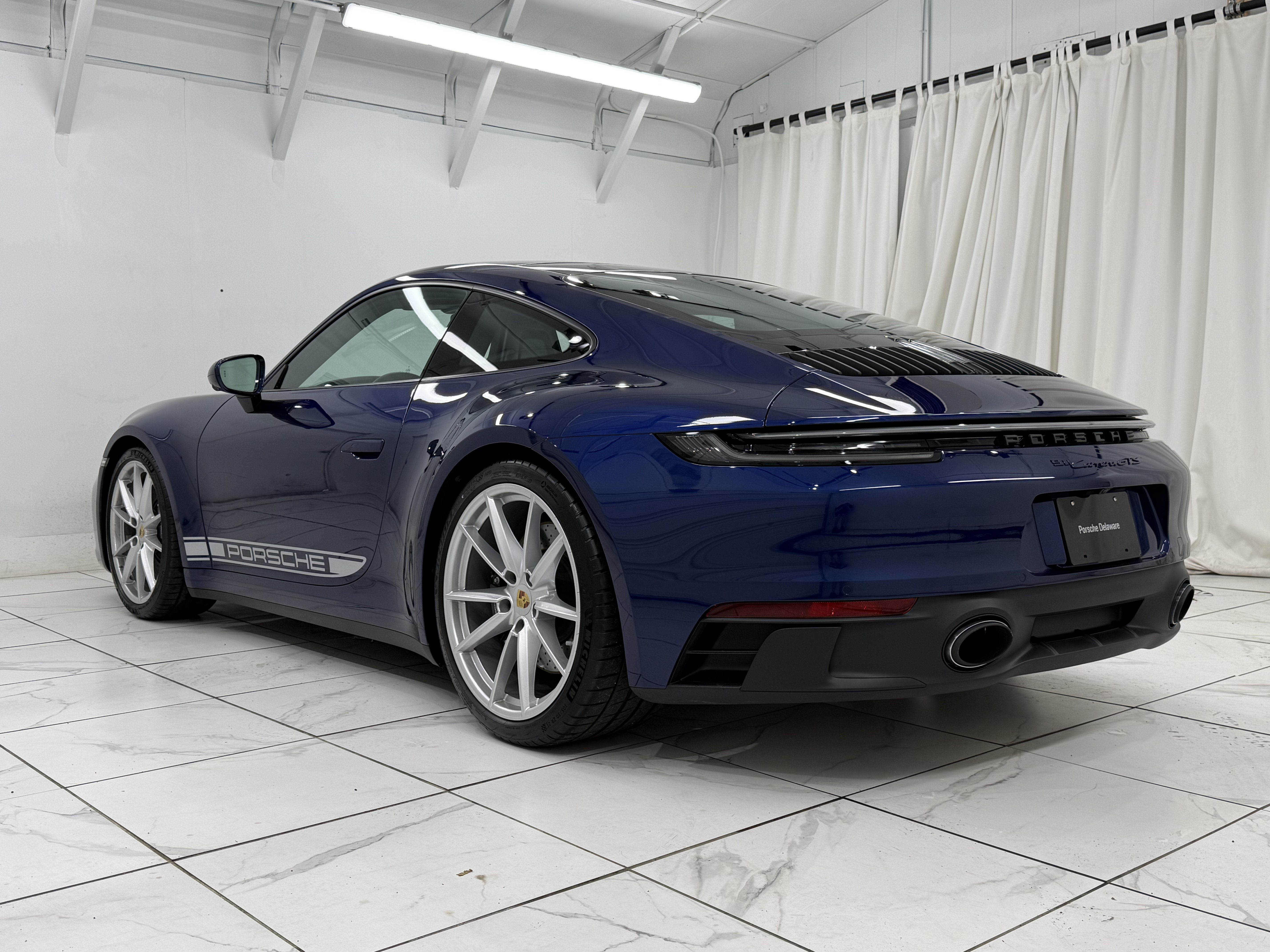 Used 2024 Porsche 911 Carrera GTS RWD image 3