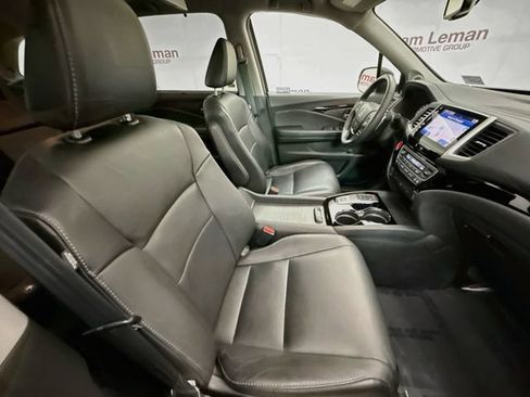 Used 2018 Honda Pilot Touring image 33