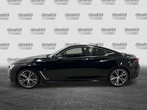 Used 2018 INFINITI Q60 3.0t Luxe w/ Sensory Package 3.0T Luxe AWD/4WD image 7