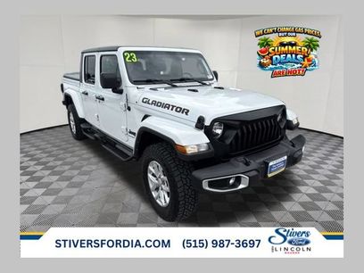 Used 2023 Jeep Gladiator Sport