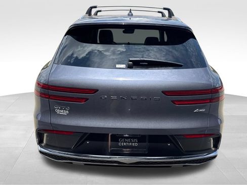 Certified 2026 Genesis GV70 2.5T AWD/4WD image 4