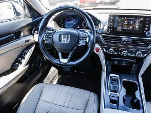 Used 2018 Honda Accord EX-L image 17