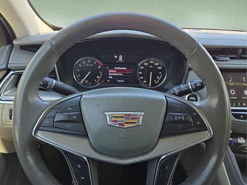 Certified 2021 Cadillac XT5 Premium Luxury image 24