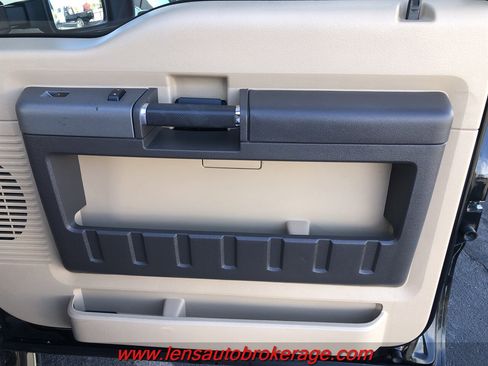 Used 2011 Ford F250 Lariat w/ Lariat Interior Pkg image 18