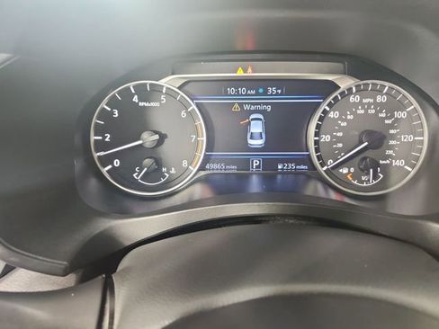 Used 2024 Nissan Altima 2.5 SV image 16