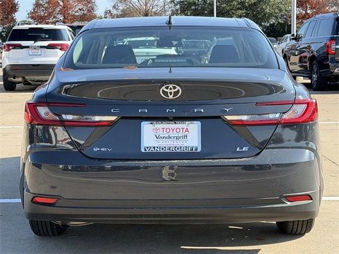 Certified 2025 Toyota Camry LE image 5