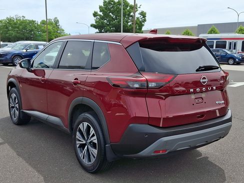 Used 2023 Nissan Rogue SV AWD/4WD image 4