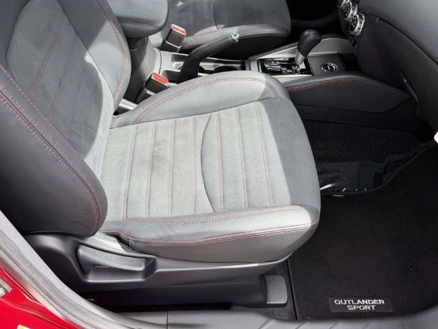 Used 2023 Mitsubishi Outlander Sport SE AWD/4WD image 9