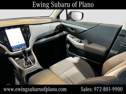 Used 2025 Subaru Outback Premium AWD/4WD image 25
