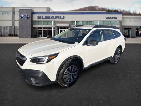 Used 2020 Subaru Outback 2.5i image 1
