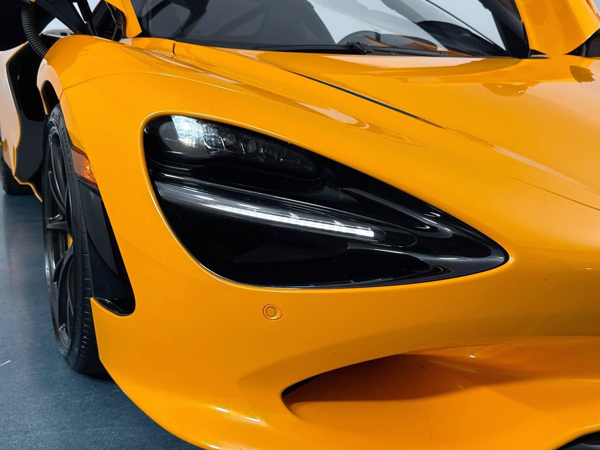 Used 2025 McLaren 750S RWD image 54