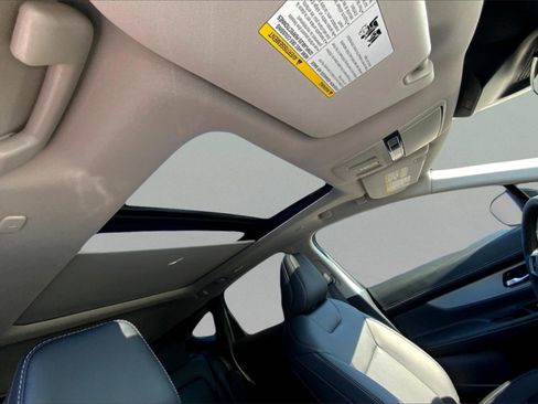 New 2025 Nissan Murano SL image 14