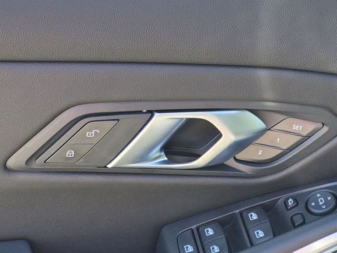 New 2026 BMW 330i xDrive Sedan w/ Premium Package AWD/4WD image 12