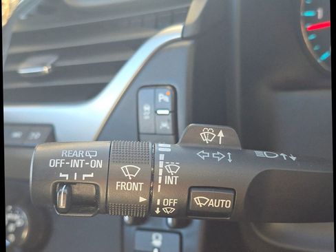 Used 2016 Chevrolet Tahoe LTZ image 28