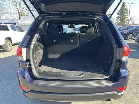 Used 2016 Jeep Grand Cherokee Laredo w/ Quick Order Package 23E AWD/4WD image 8