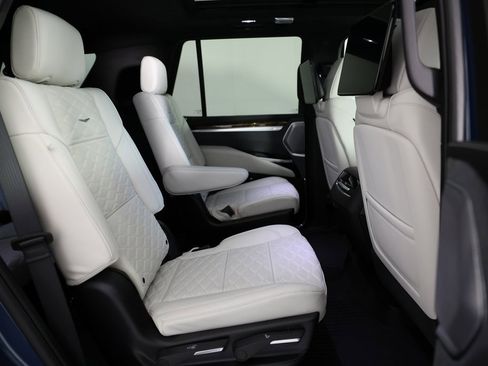 Used 2026 Cadillac Escalade Platinum Sport w/ LPO, Floor Liner Package image 11