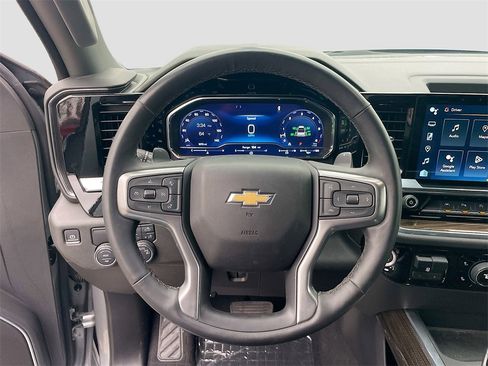 Used 2025 Chevrolet Silverado 1500 LT w/ Texas Edition Plus image 13