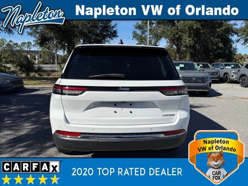 Used 2023 Jeep Grand Cherokee Laredo w/ Luxury Tech Group I image 15