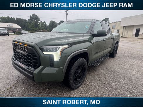 Used 2022 Toyota Tundra Limited AWD/4WD image 4