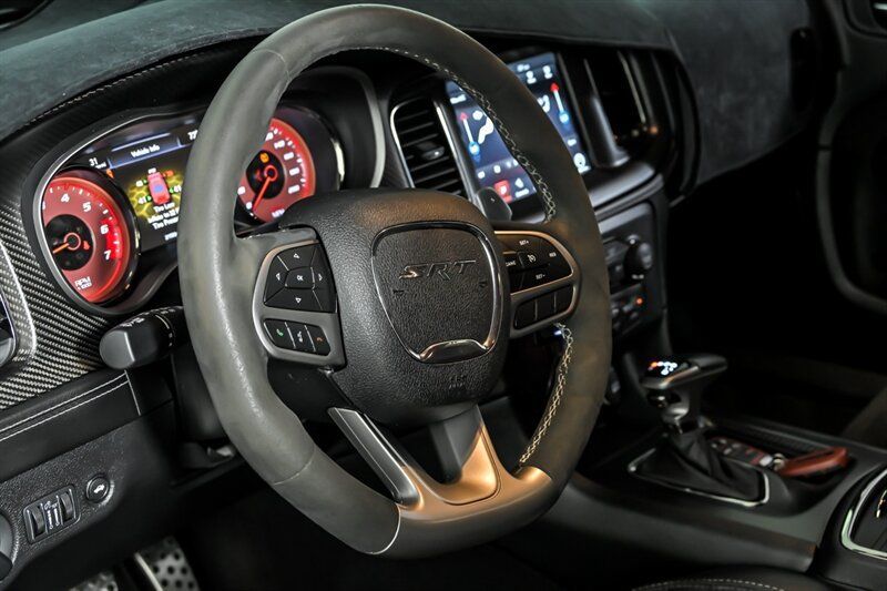 Used 2022 Dodge Charger SRT Hellcat w/ Carbon/Suede Interior Package RWD image 20