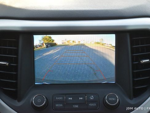 Used 2018 GMC Acadia SLT w/ LPO, Floor Liner Package AWD/4WD image 25