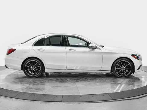 Used 2021 Mercedes-Benz C 300 Sedan image 8
