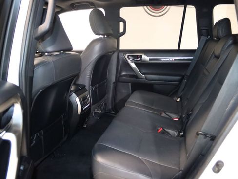 Used 2021 Lexus GX 460 Premium w/ Premium Package AWD/4WD image 53