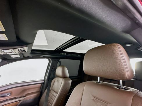 Used 2023 Nissan Titan Platinum Reserve w/ Moonroof Package AWD/4WD image 23