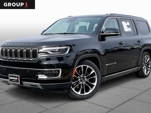 Used 2022 Jeep Wagoneer Series III w/ Premium Group I image 1