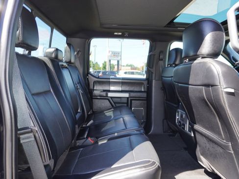 Used 2018 Ford F150 Lariat w/ Equipment Group 502A Luxury AWD/4WD image 26
