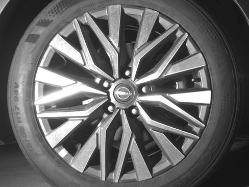 Used 2025 Nissan Altima 2.5 SV image 13