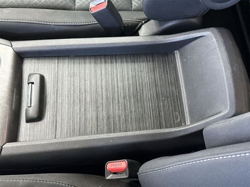 Used 2018 Honda Ridgeline Sport image 33